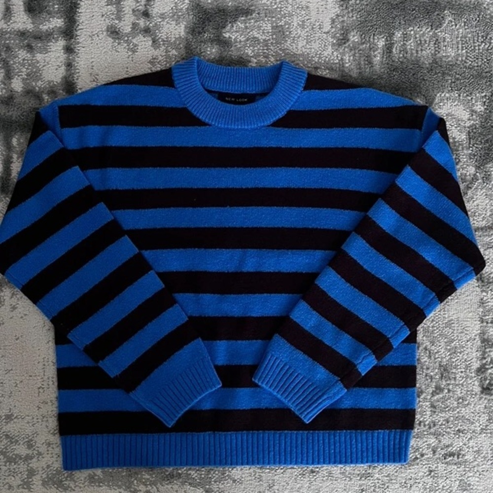 New Look Men's Blue and Black Striped Crewneck Sweater